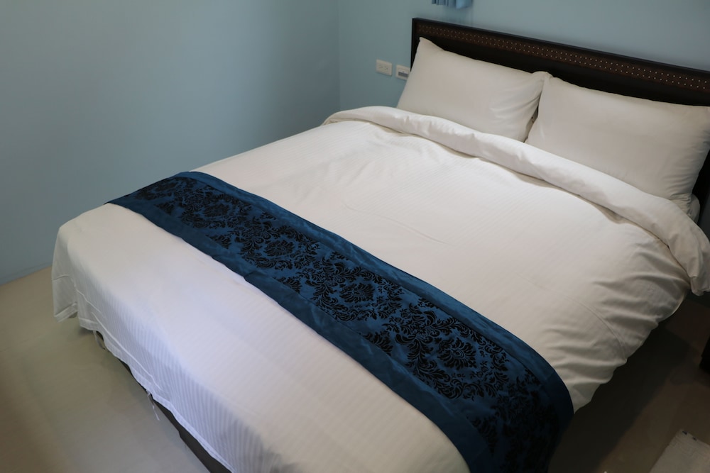 HeFeng B&B