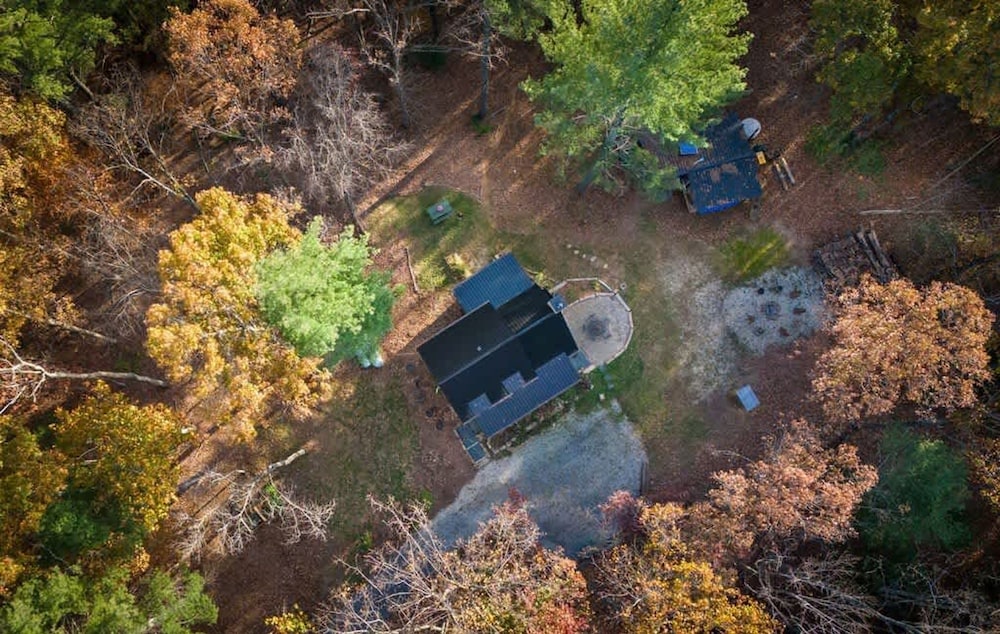 Blue Ridge Beech Cabin