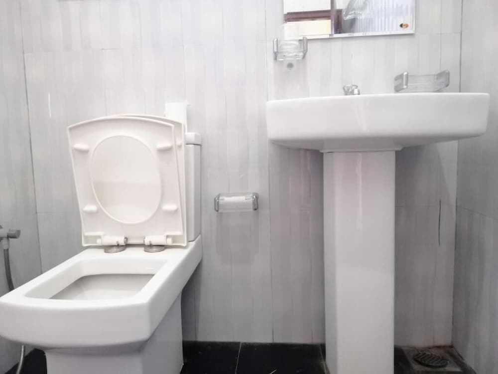 TRINCO STAR HOTEL