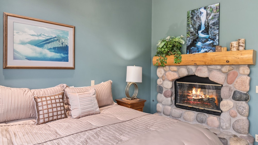 Cascade Mountain Home By Estes Park Homes 6 Bedroom Home