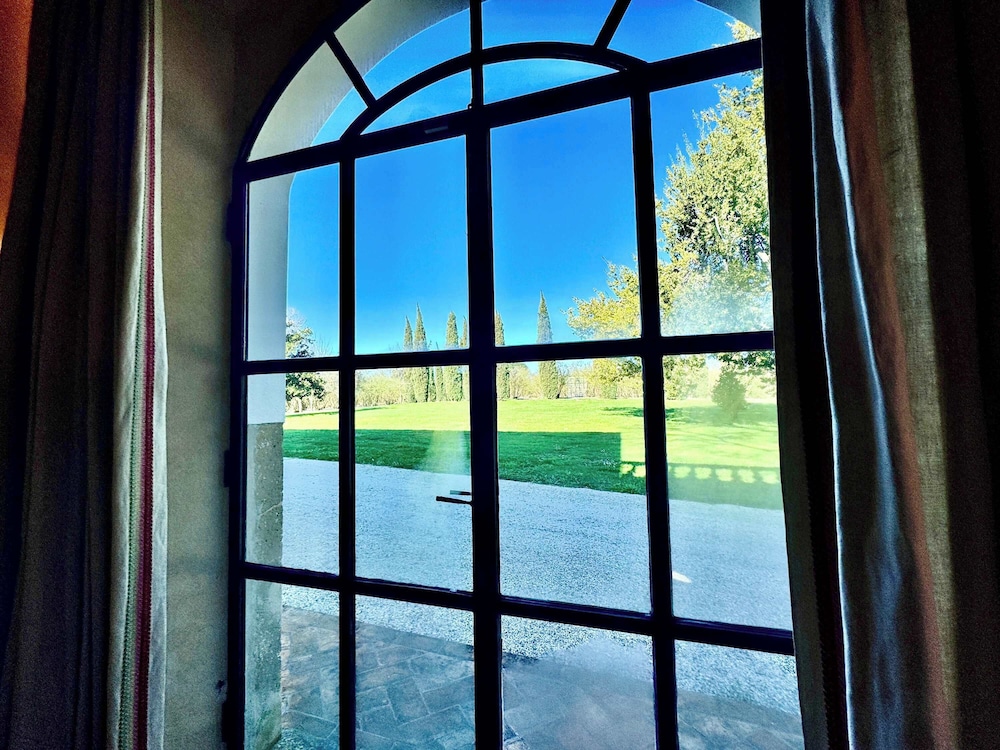 New Estate of Joy a Magnificent Historic Villa Near Rome on Glorious Ground Pool and Olives Galore