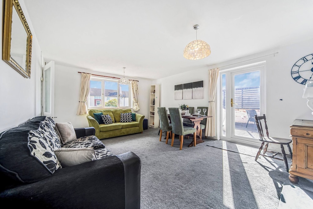 Stylish & Bright 3BR in Headington, Oxford Area