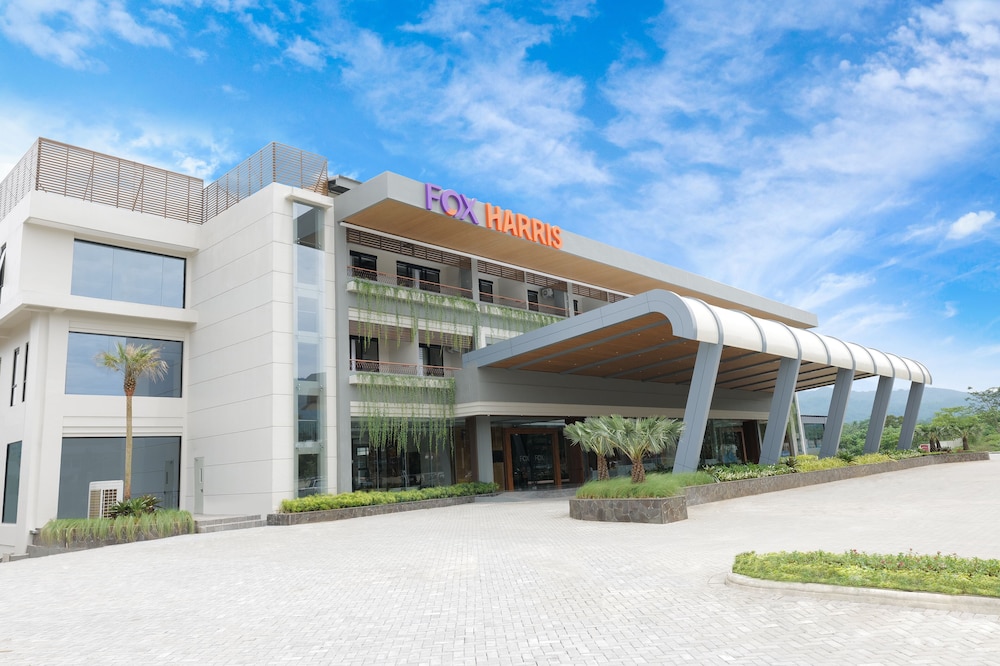 FOX Harris Hotel & Conventions Banjarnegara