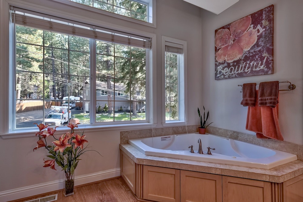 1272g Where Eagles Fly 3 Bedroom Home