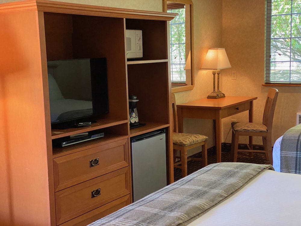 Cousins Country Inn