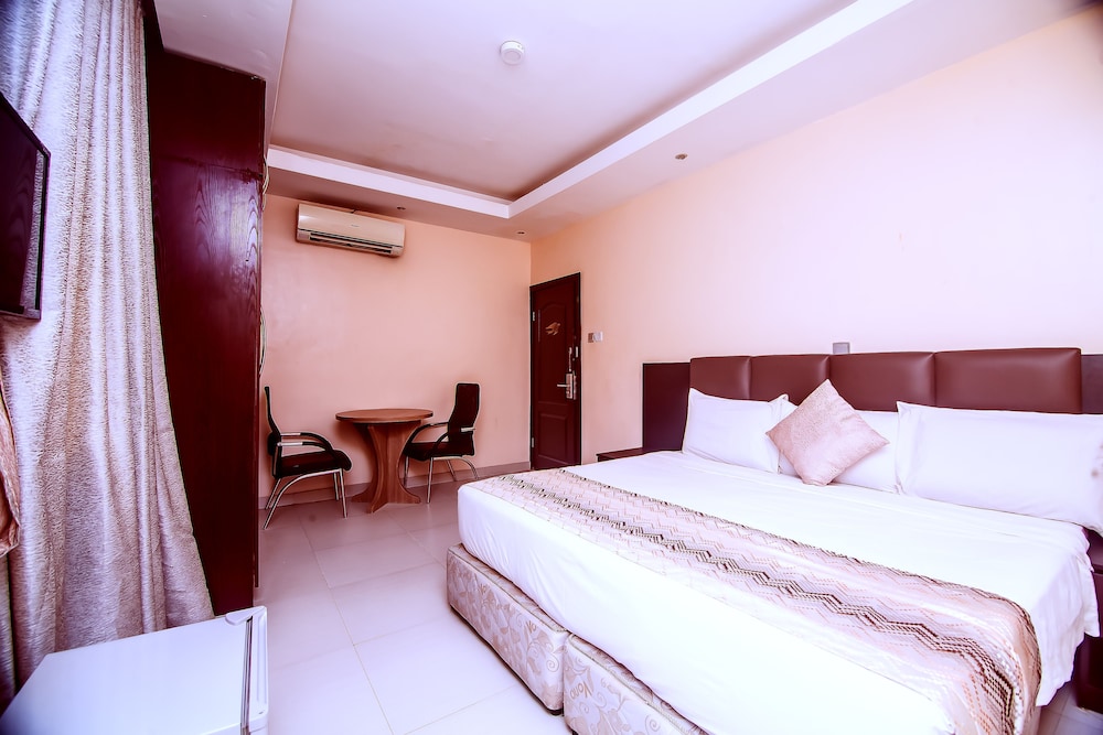Rooken Villas Hotel & Spa