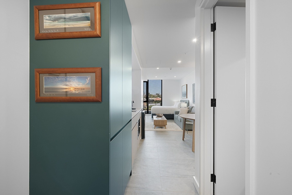 Stylish Studio Near Fremantle Cafes and Beaches