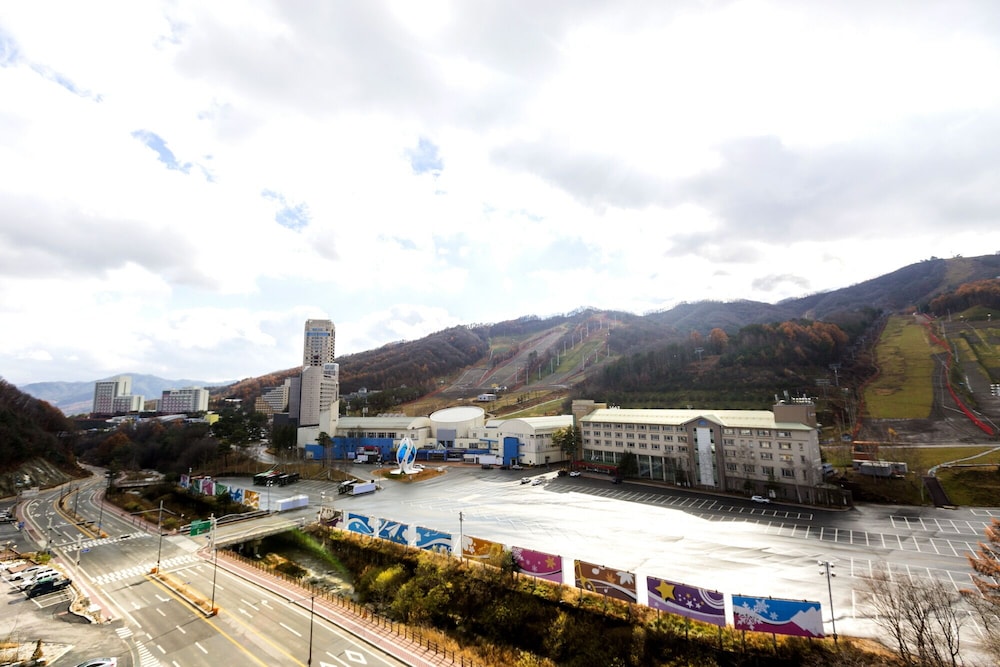 The White View Pension