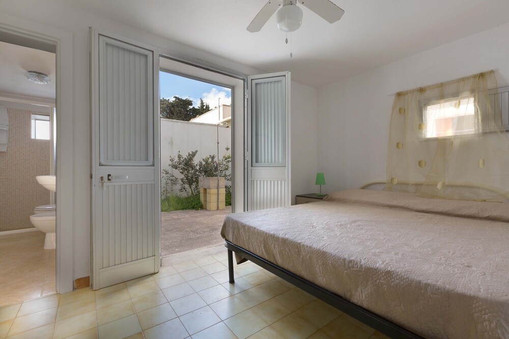 2689 Dalia House by Barbarhouse view 3