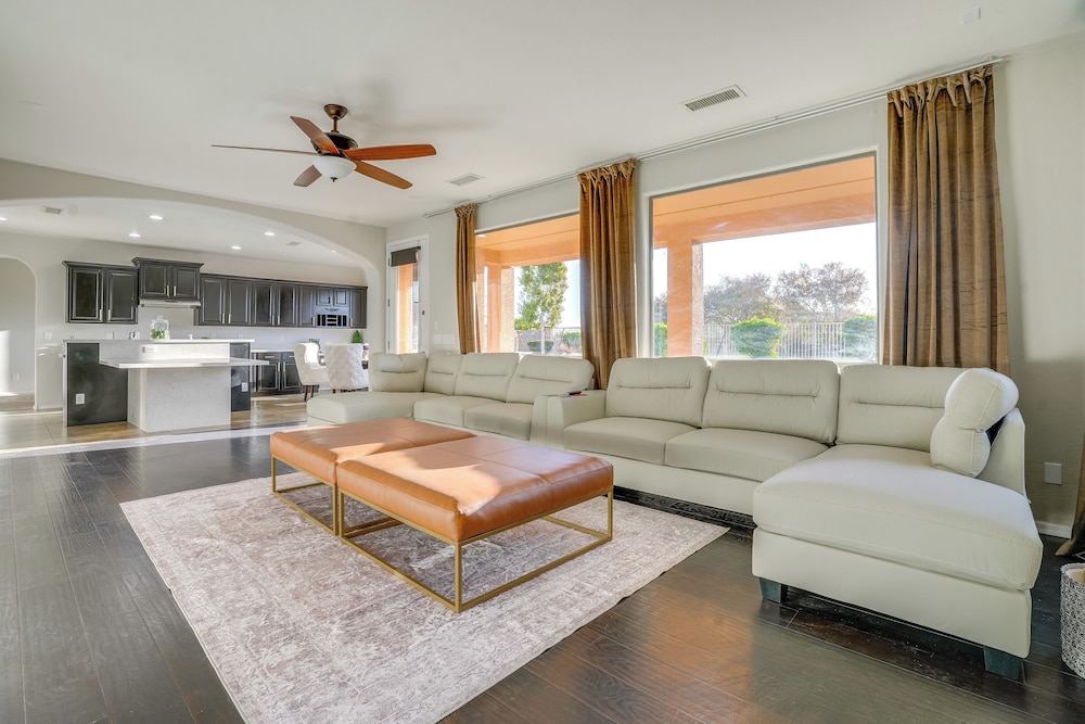 Close to Golf & Hiking: Home in Litchfield Park
