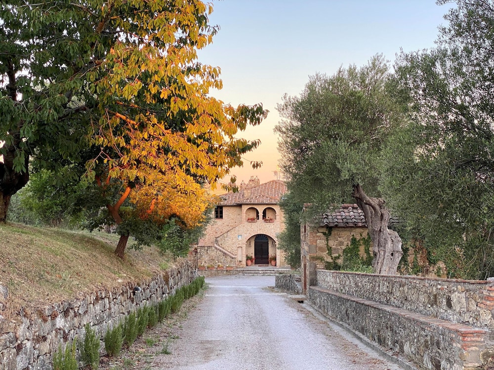 Podere Montale Il Borgo