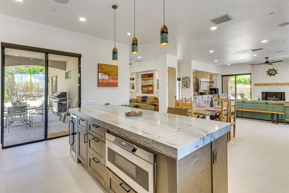 Renovated Cholla House 4 Mi to Dtwn Palm Springs