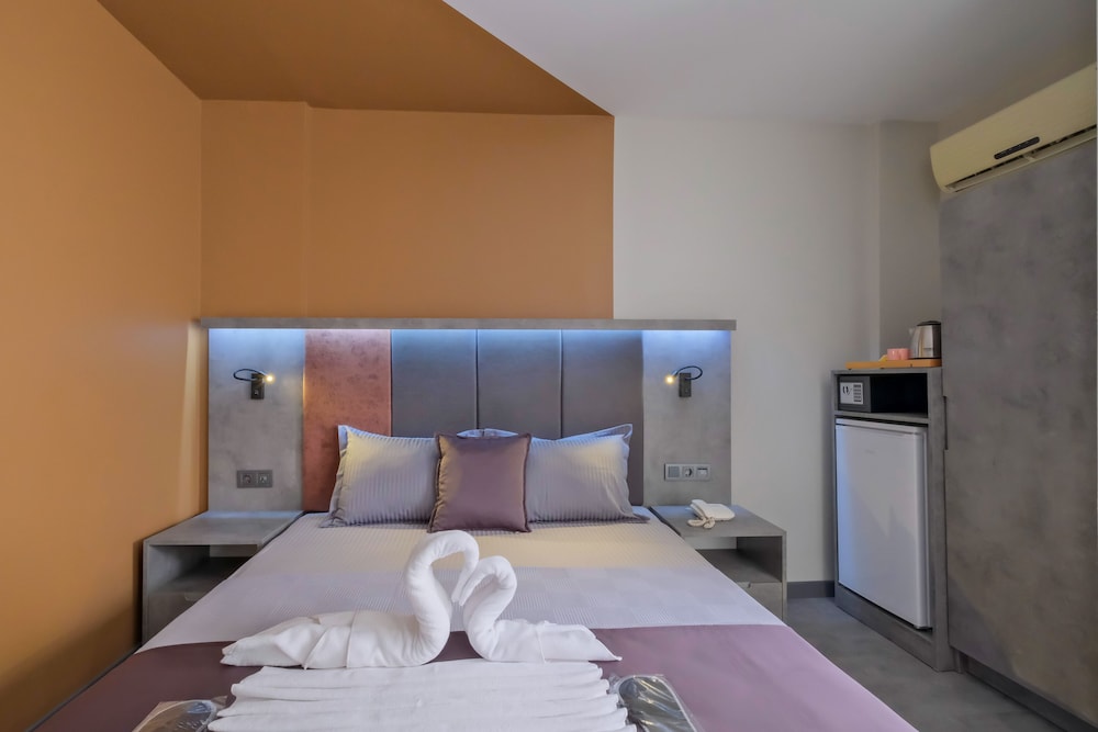 Kraliçe Oteli - Image 14