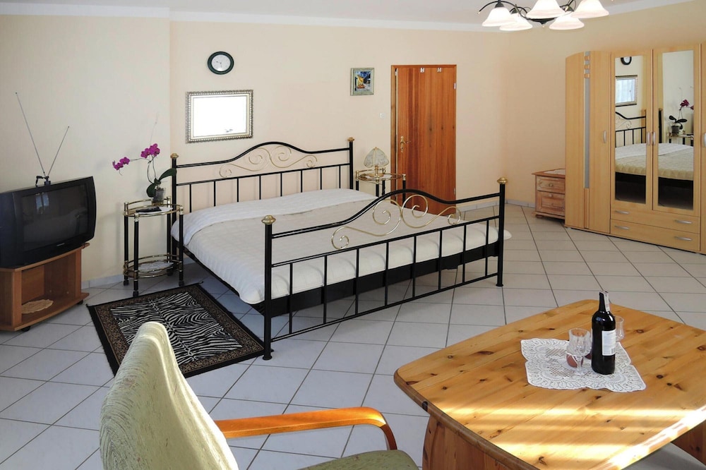 Holiday Home in Lubin Near Wollin Park view 3