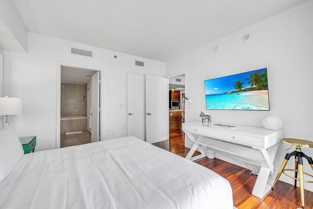 Icon Brickell