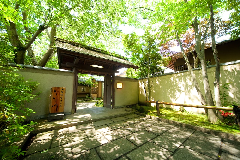 Ryotei Tanokura 58