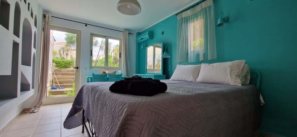 Villa Elias 2BR Lower Apt with Pool