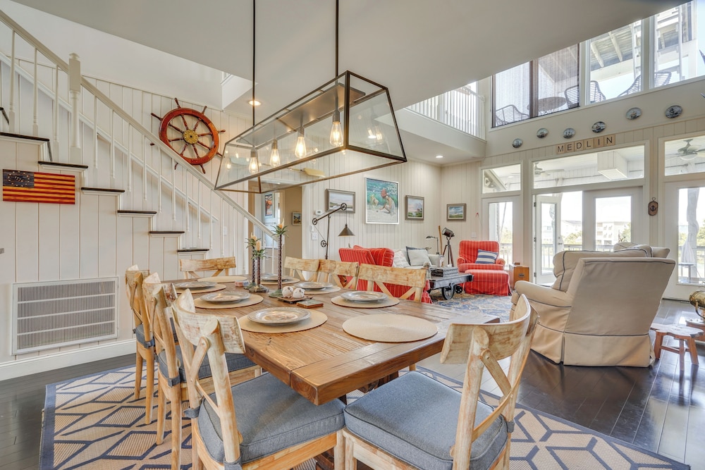 Marina & Golf Course Views: Edisto Island Home