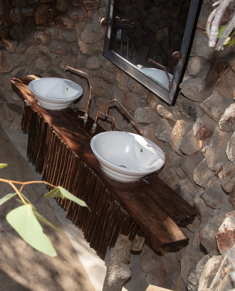 Khowarib Lodge