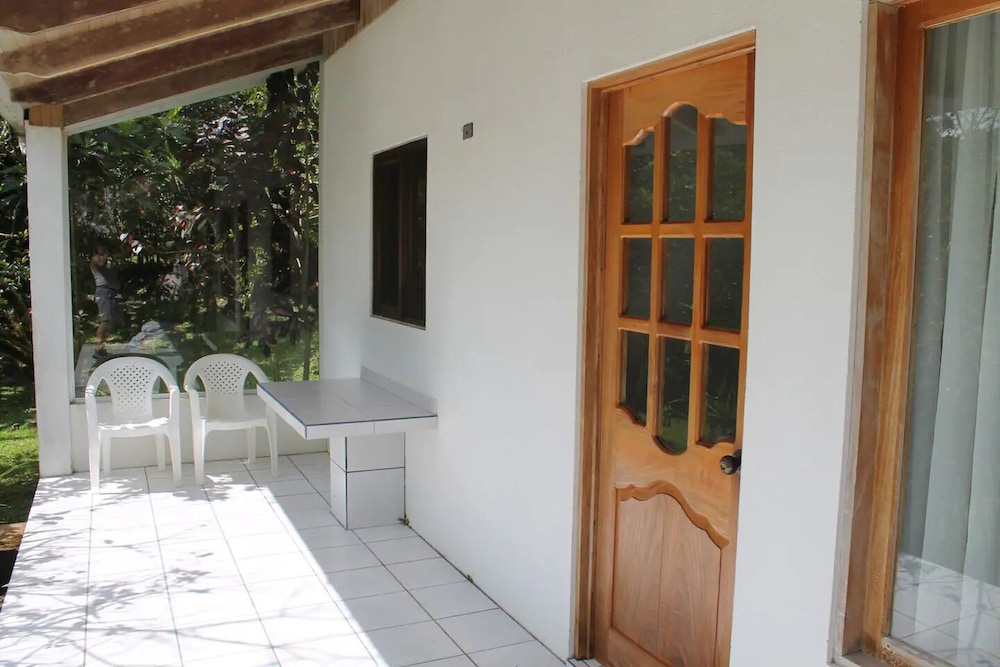 CRParaiso Main House view 2