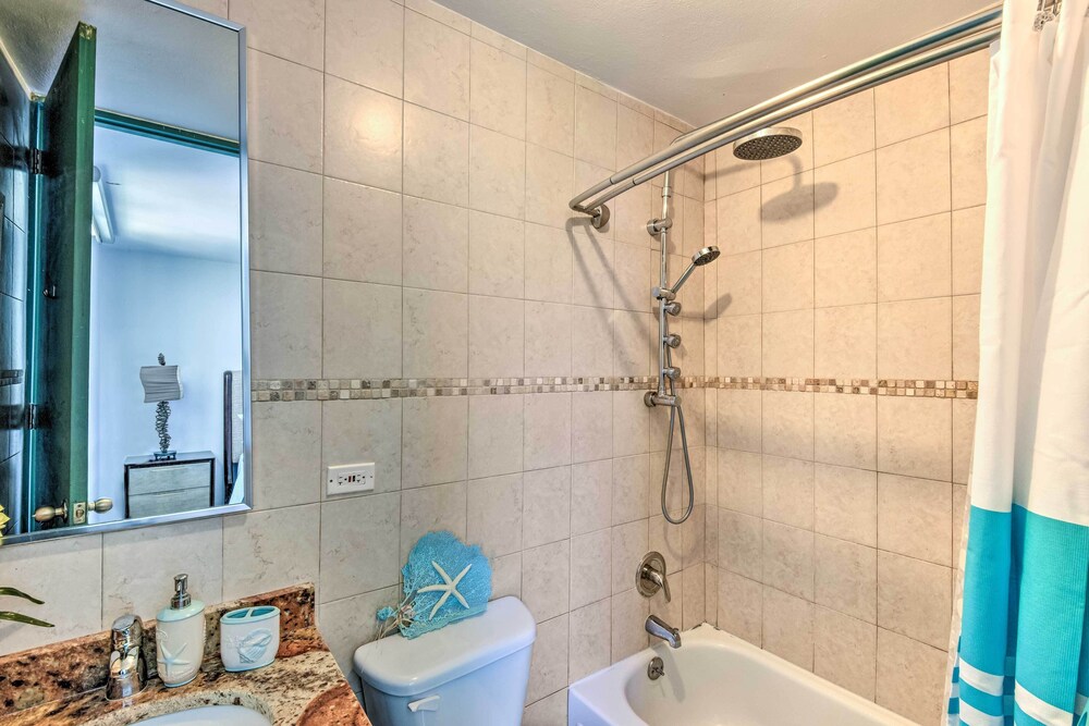 Loiza Getaway w/ Balcony, Beach Access, Views! - Property Image 17