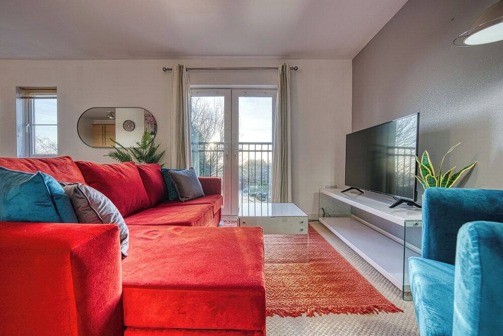 Blue Cedar Apartment