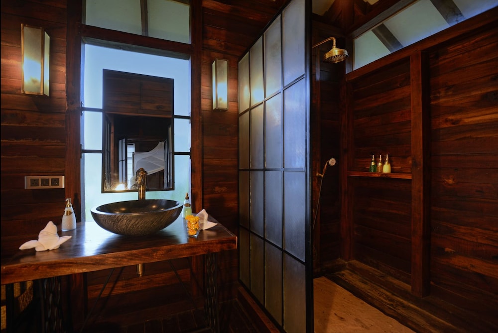 Pugdundee Safaris - Pench Tree Lodge