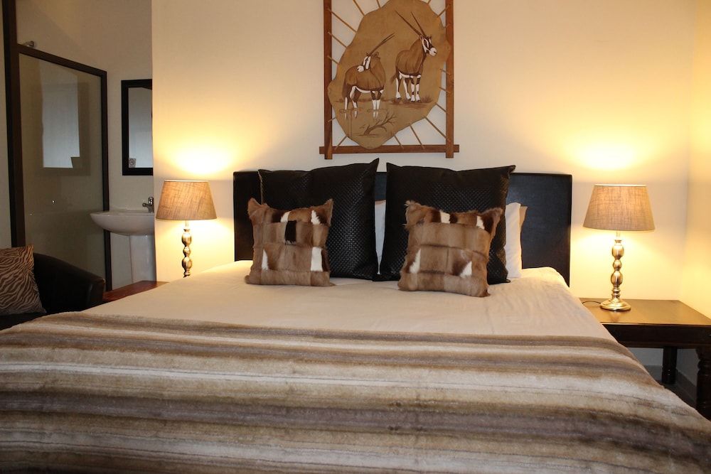 African Footprints Lodge