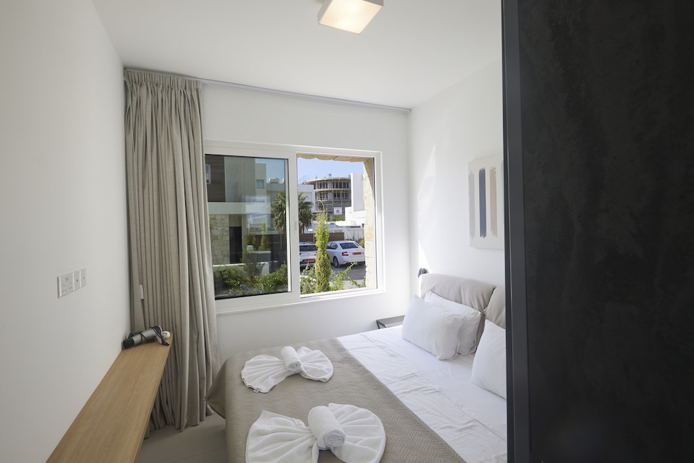 New 5 Bedroom Villa With Pool in the Center of Ayia Napa l Kube Villa 4 view 4