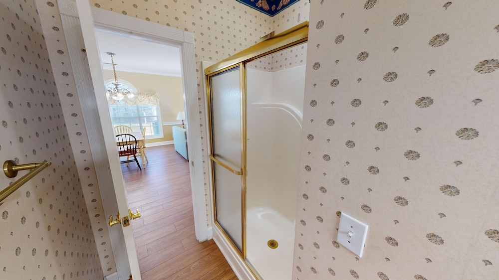 Magnolia Place 4717-102 2 Bedroom Condo