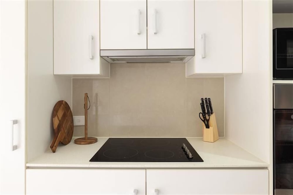 Smart Suites Self Check-in Apartments - 73 Bale