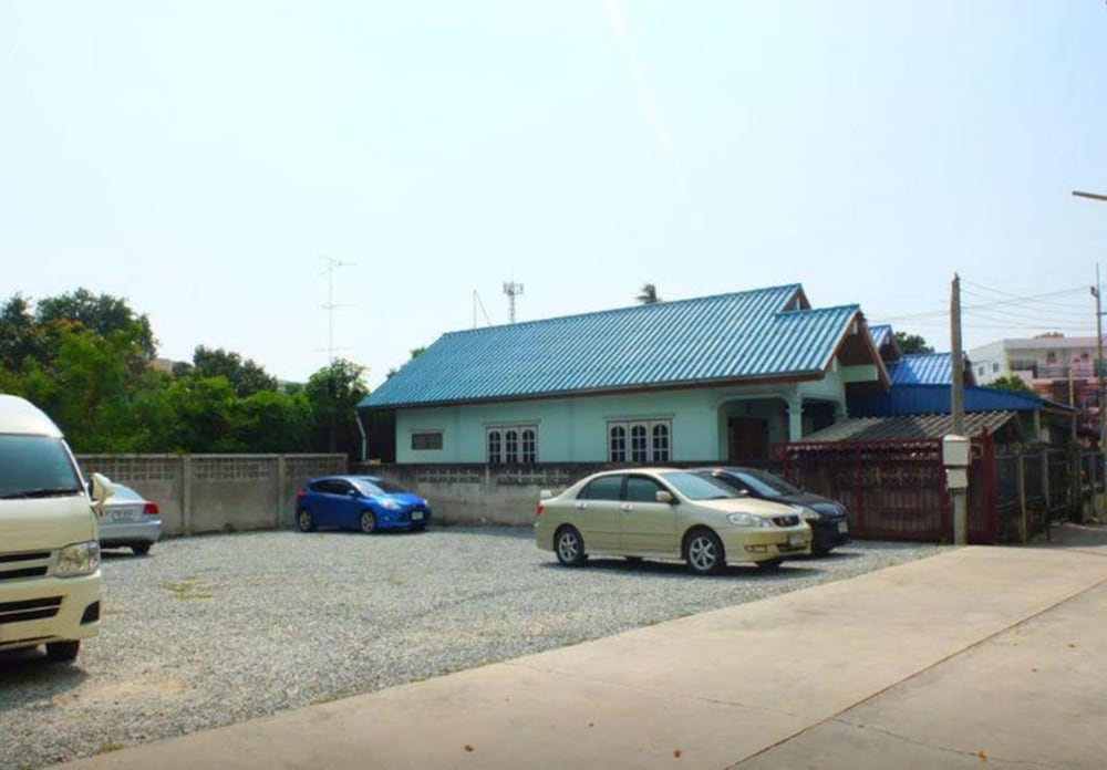 Wongsaisiri Townhome