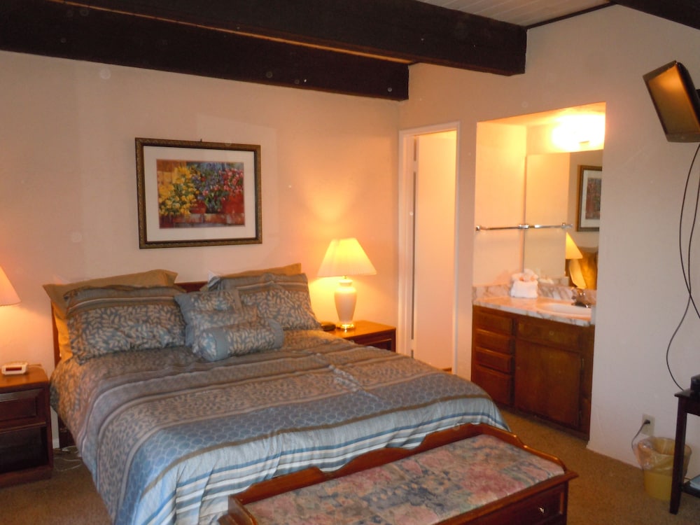 Snow Summit Townhouse Rentals & Sales