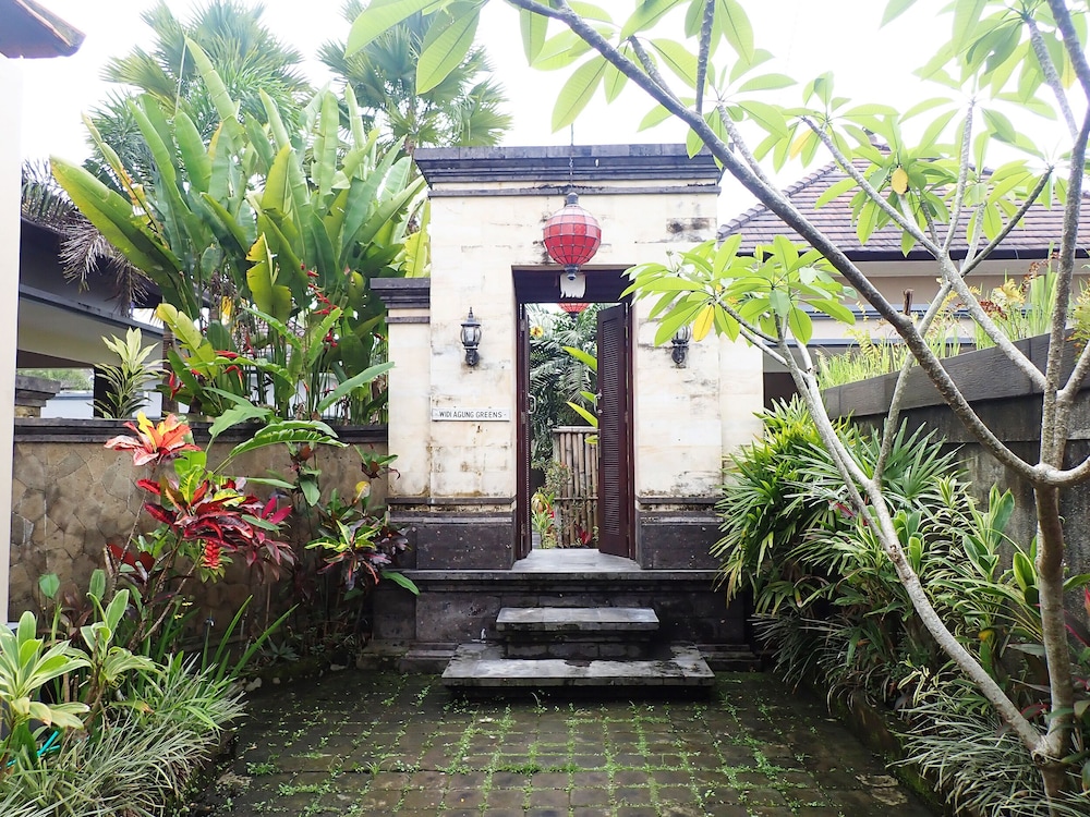 Widi Agung Villa