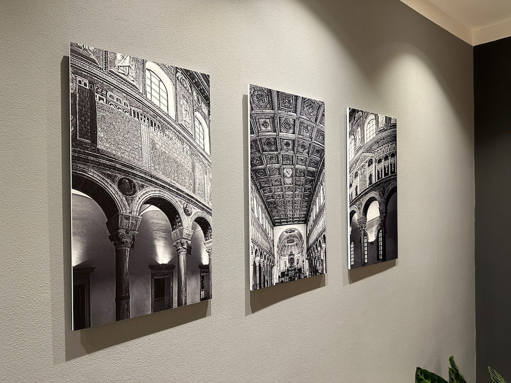 Suite Apollinare