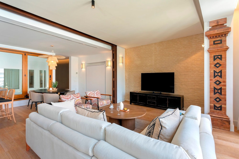 Lovely Apartment in Sevilla Tom s de Ibarra IV