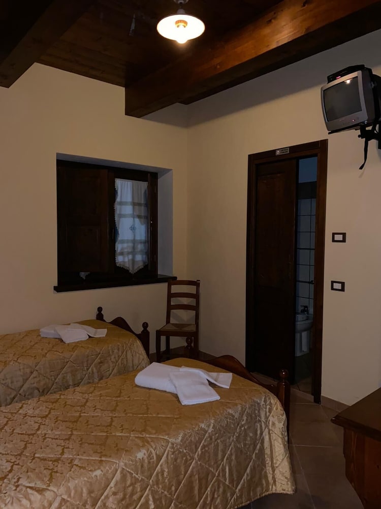 Agriturismo La Locanda del Gallo photo 5