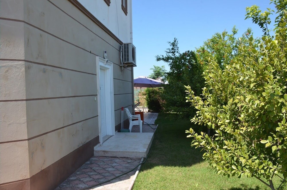 Villa Bouzid