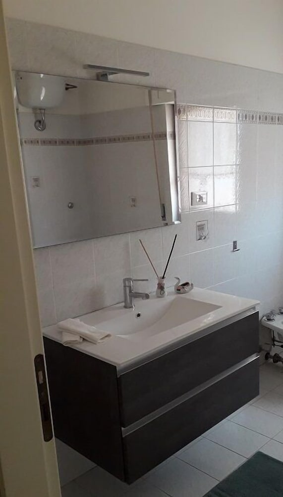 Abruzzo Mare e Monti en Chieti — bathroom