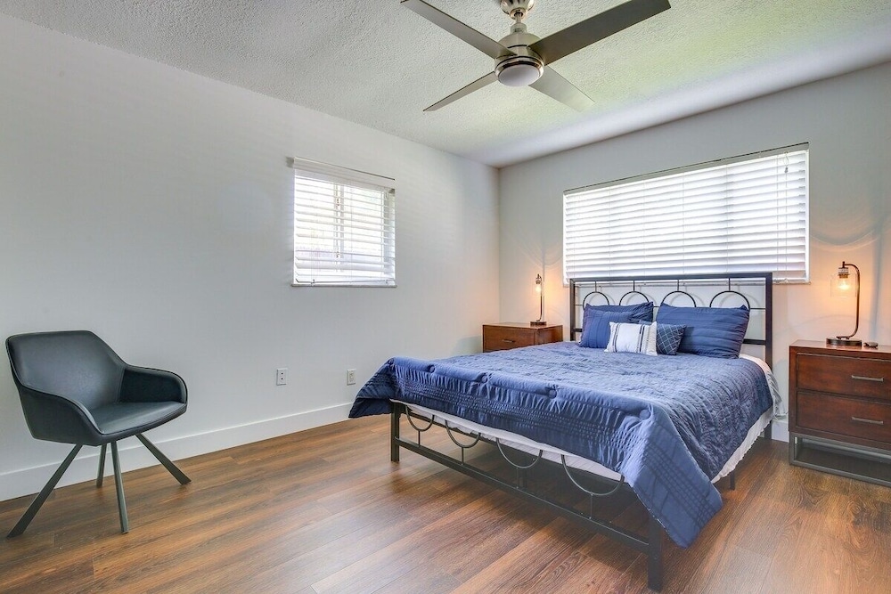 Oakland Park Oasis Heated Pool & Private Patio