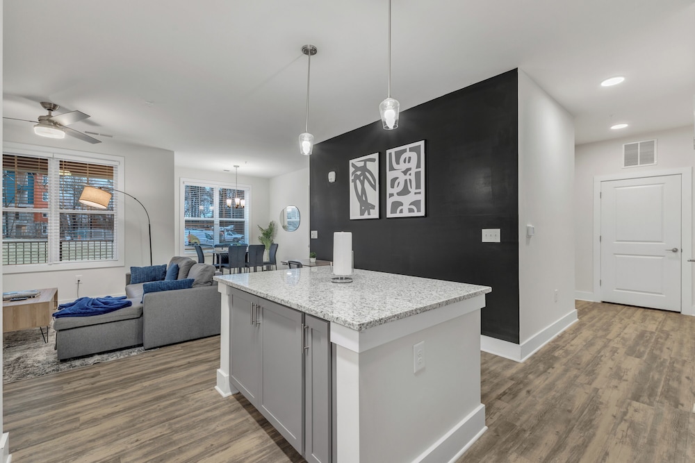 Luxe 3BR Suite Mins to Downtown Durham