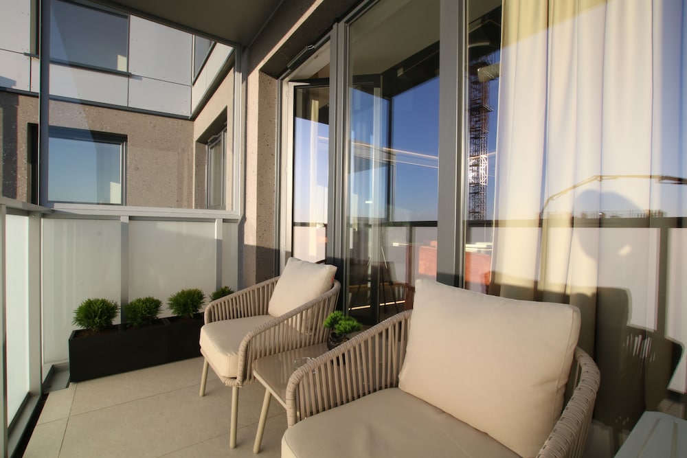 Quorum Apartments