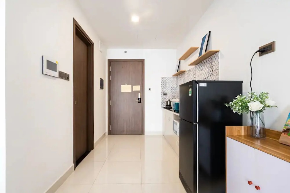 Prestige Saigon Royal - Modern Apartment