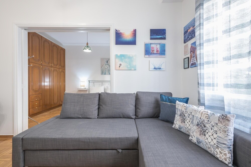 Athens Bright Suite by Cloudkeys