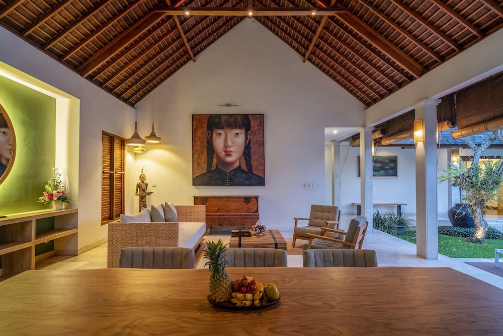 Saba Villa