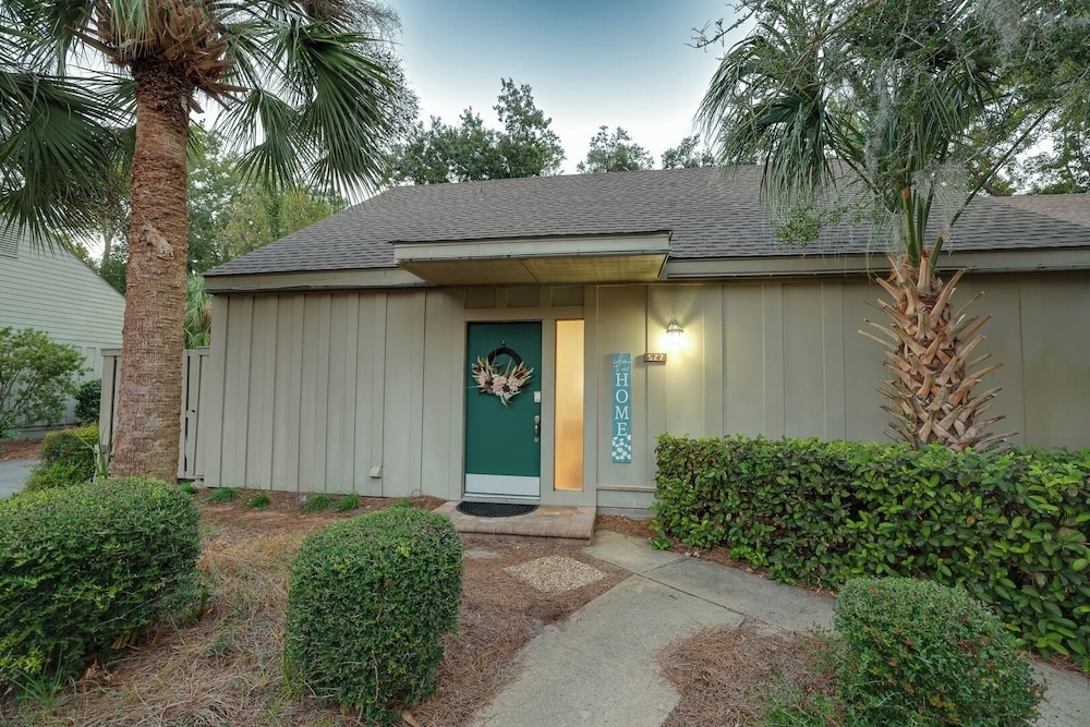 Hilton Head Retreat Gated Villa, Pets OK