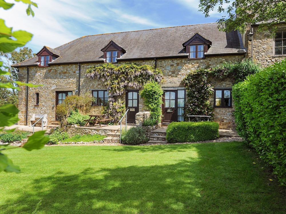 Honeysuckle Cottage