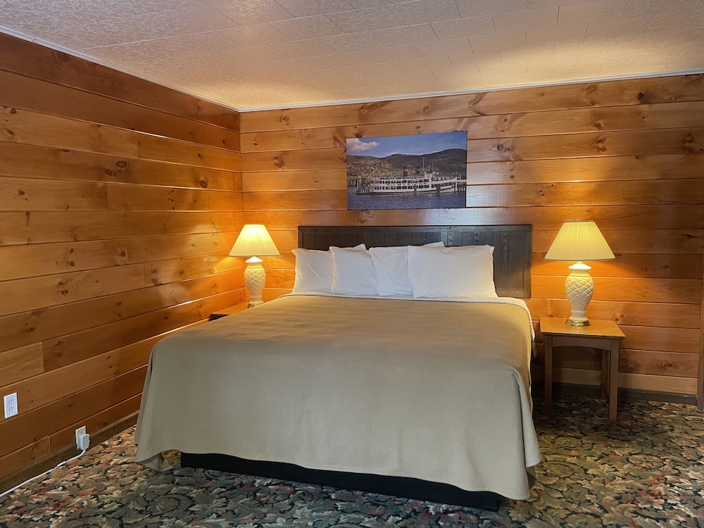 Lake Crest Inn