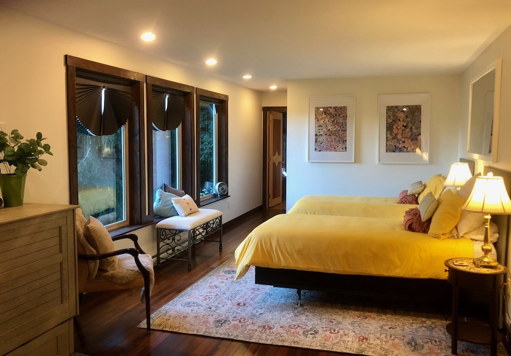 Davis Brook Retreat