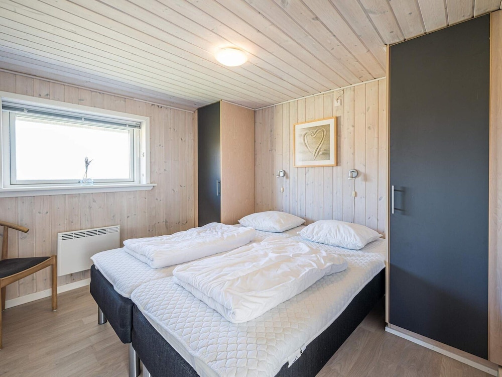 6 Person Holiday Home in Hvide Sande view 2